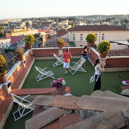Colosseum Ξενοδοχείο 3*